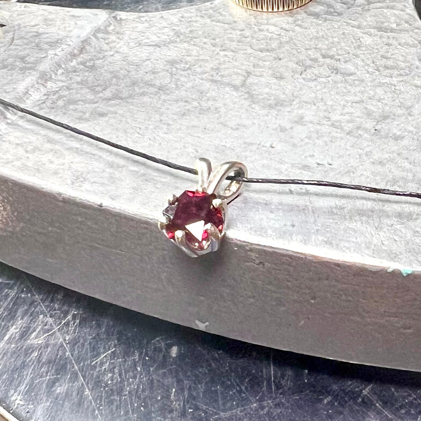 Idaho Garnet Pendant P14