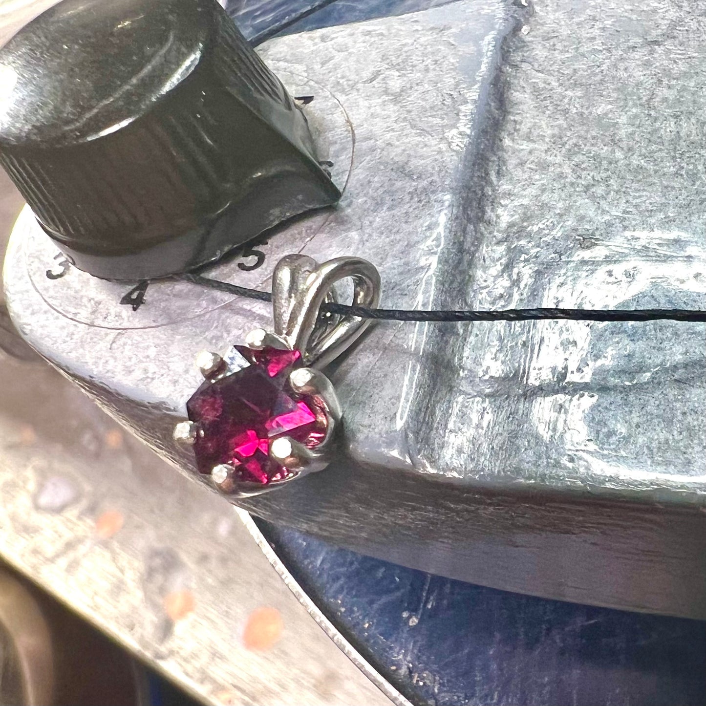 Idaho Garnet Pendant P18