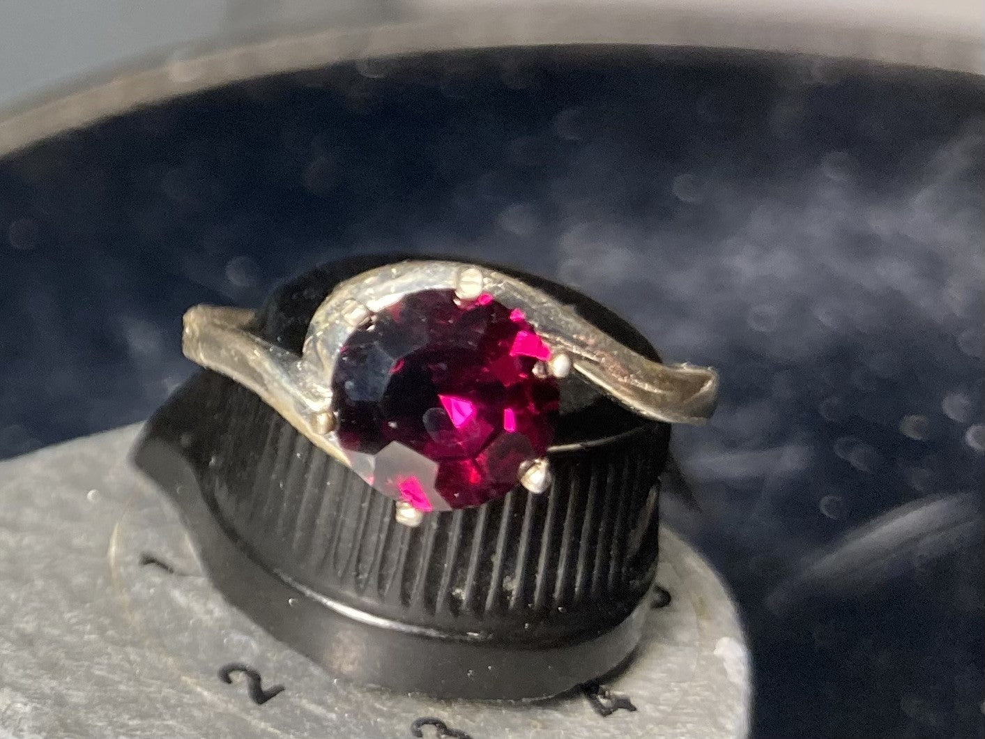 Idaho Garnet Ring R010