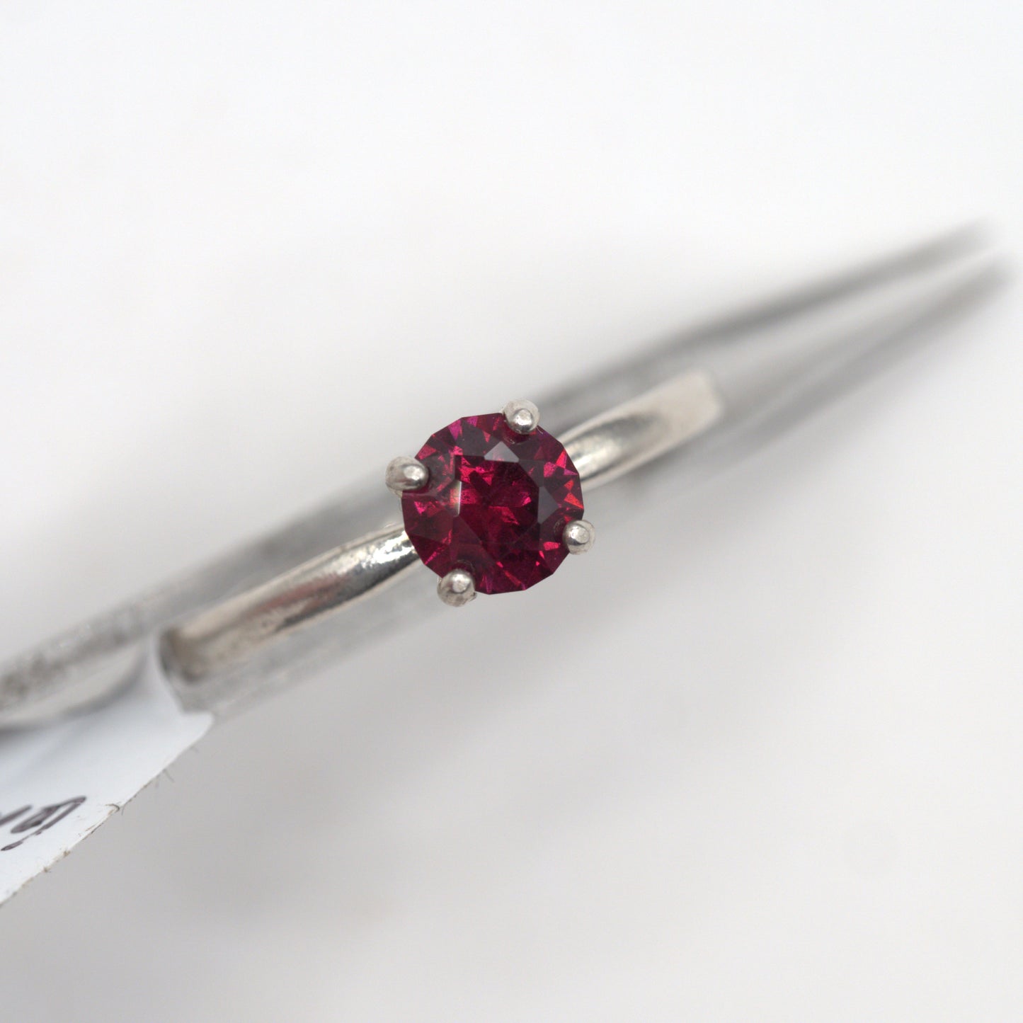 Idaho Garnet Ring R025
