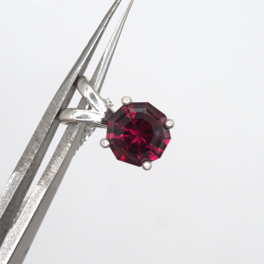 Idaho Garnet Pendant P39
