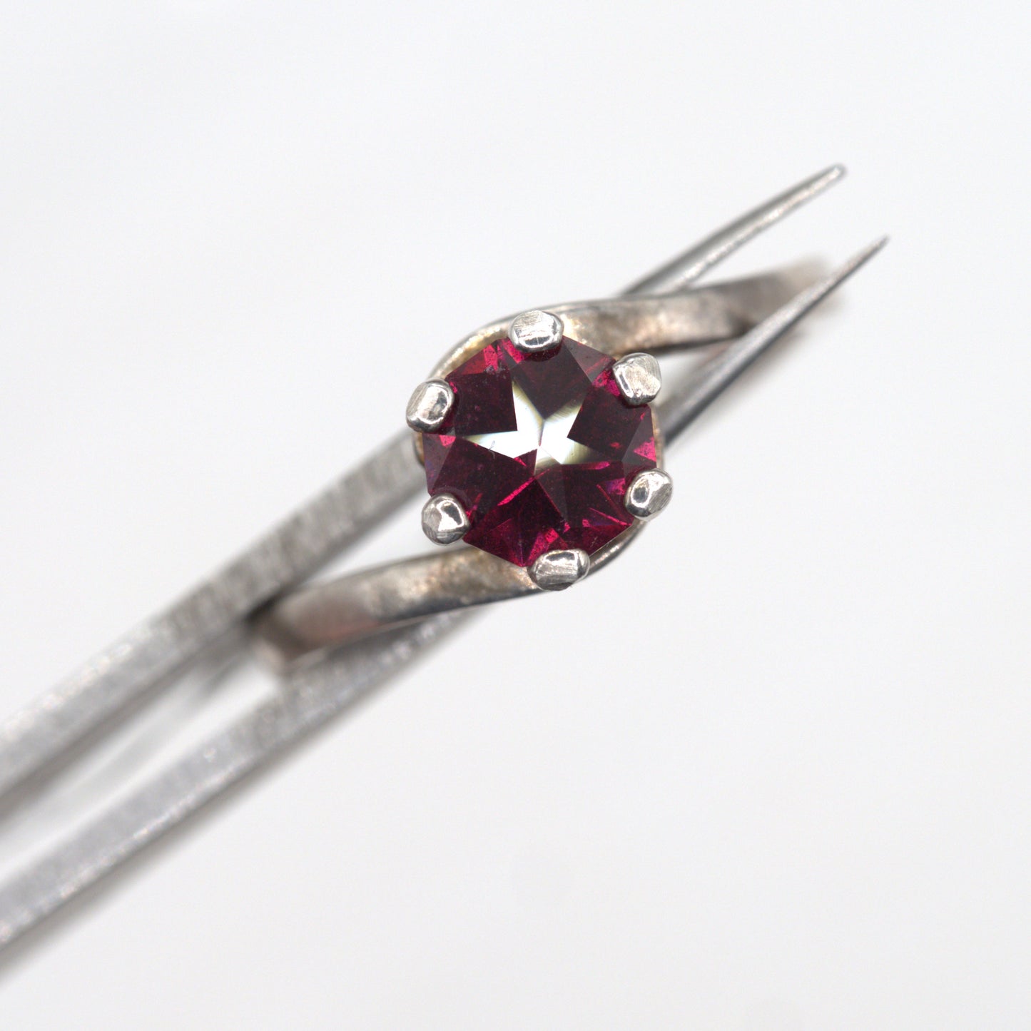 Idaho Garnet Ring R007